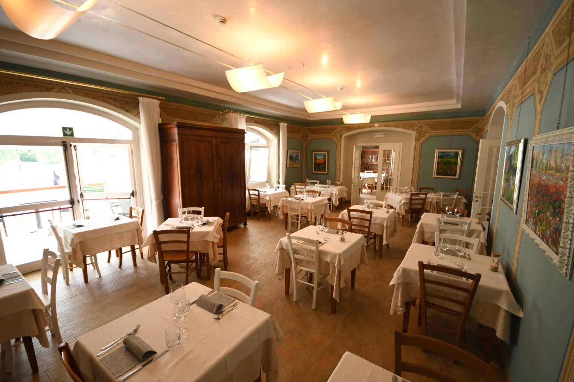 Hotel Saisera Вальбруна Экстерьер фото