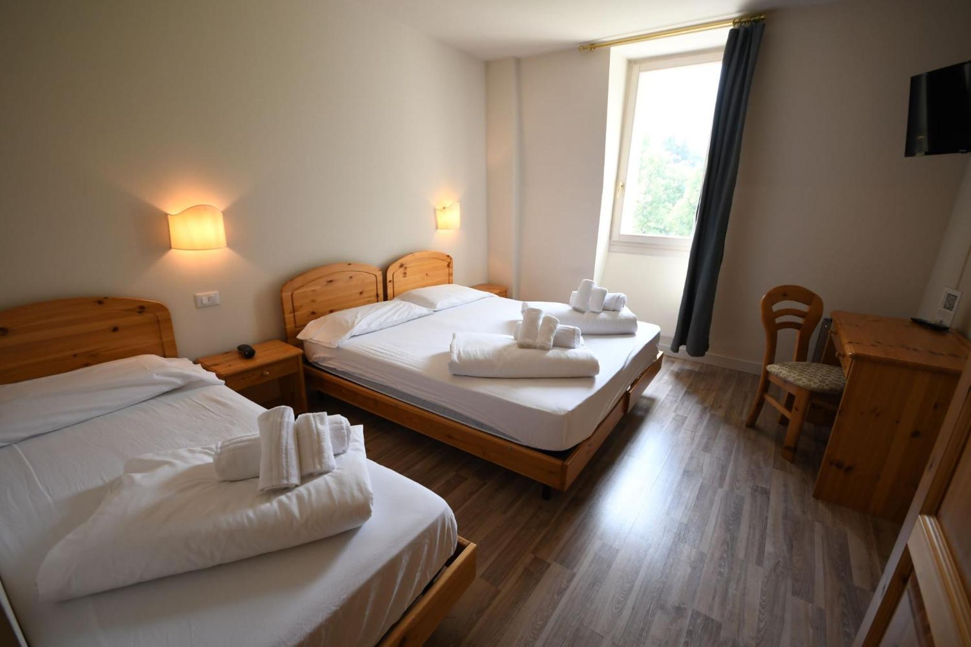 Hotel Saisera Вальбруна Экстерьер фото
